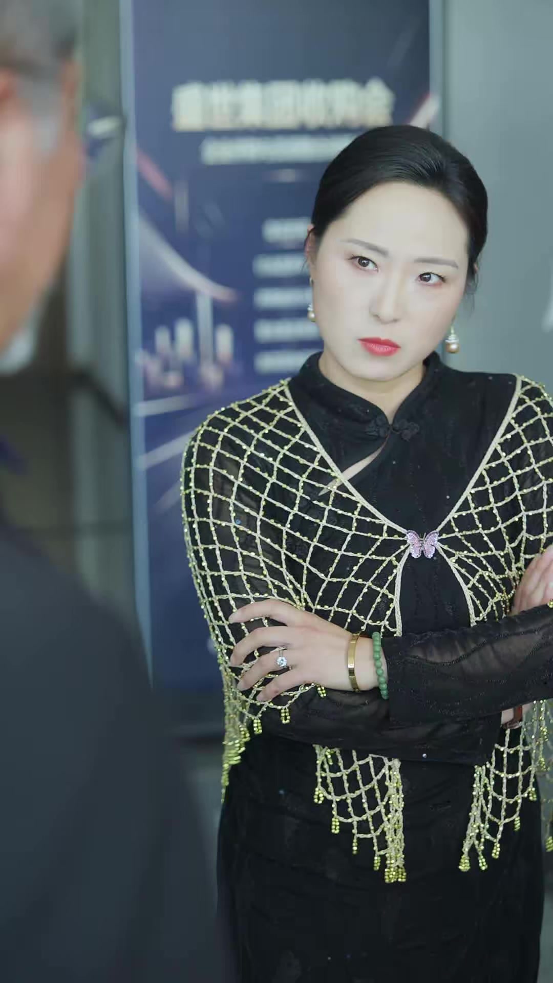 《團建留我獨守，歸來必有驚喜》劇照