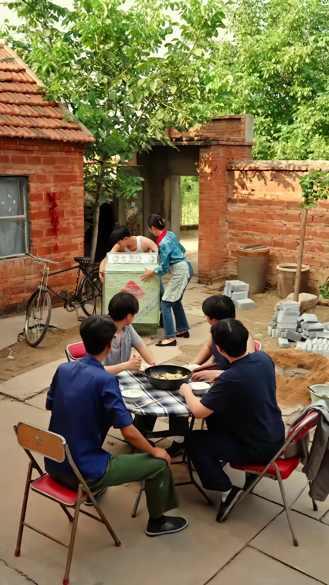 《重生九零，赵老太的逆袭生活爽翻天》剧照