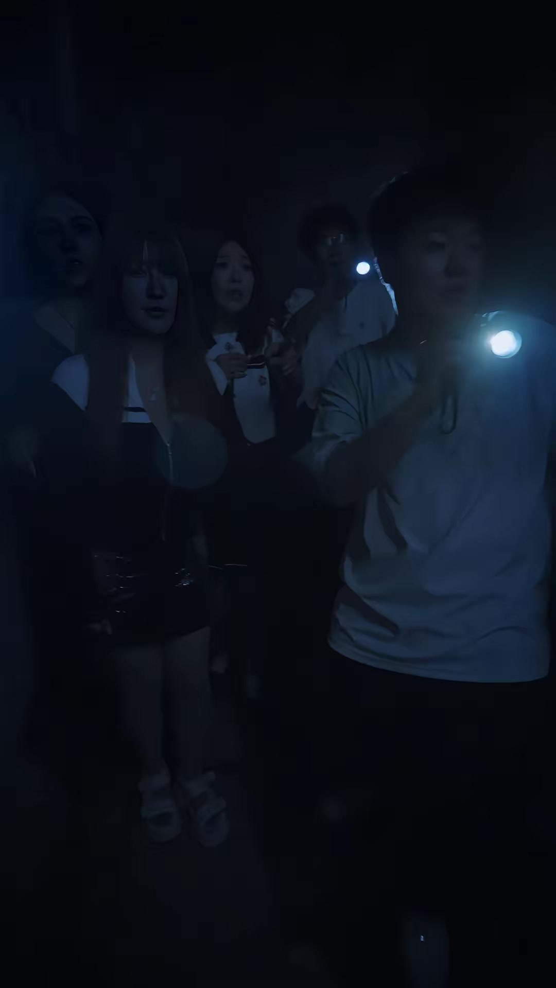 《招魂封宅詭影》劇照